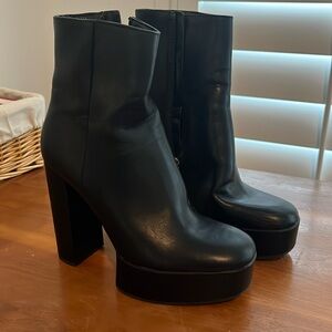 Zara black platform boots 6.5 / 7 leather